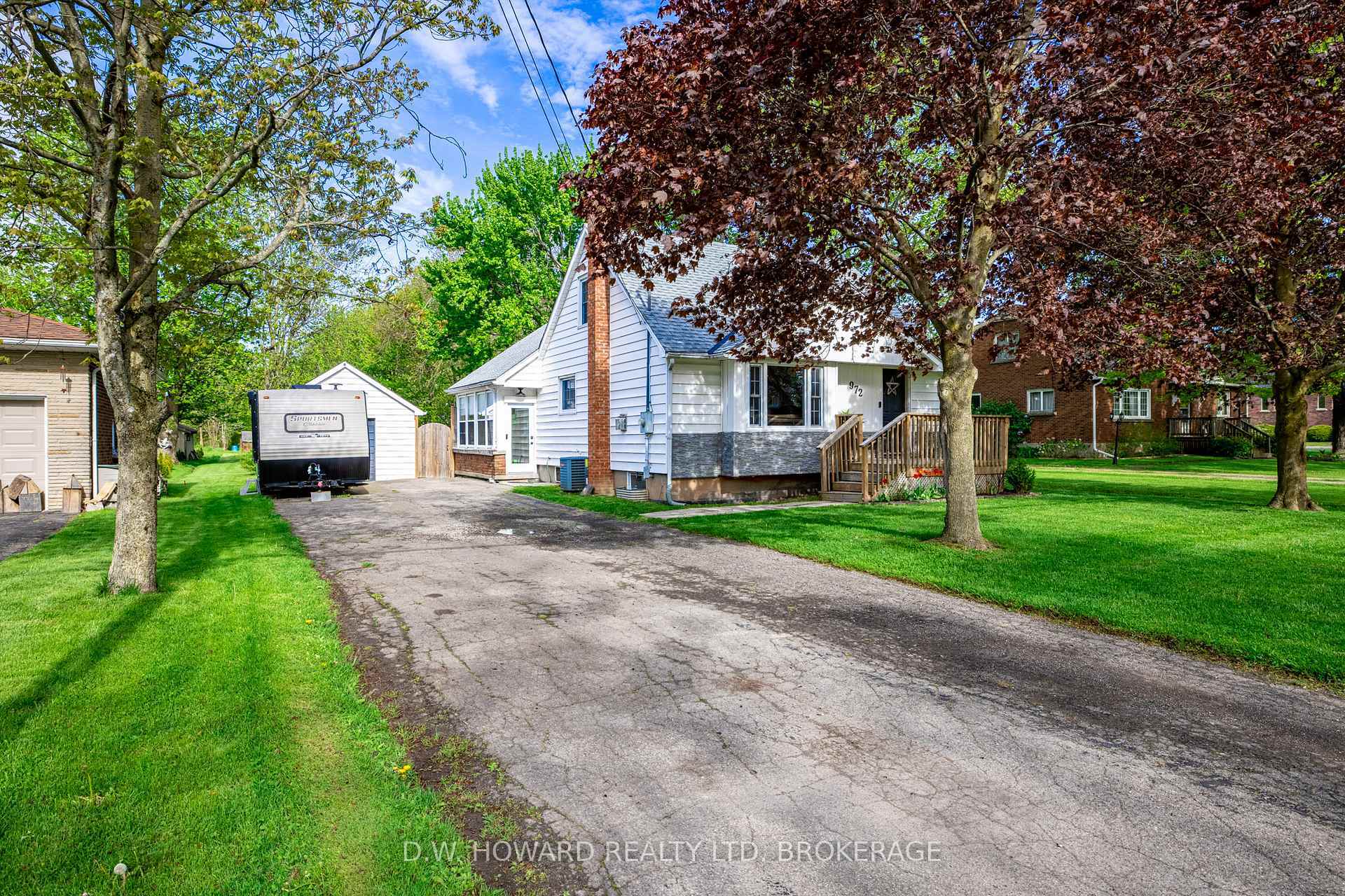 Property Photo: 972 Silver Bay Road ON L3K 5V3