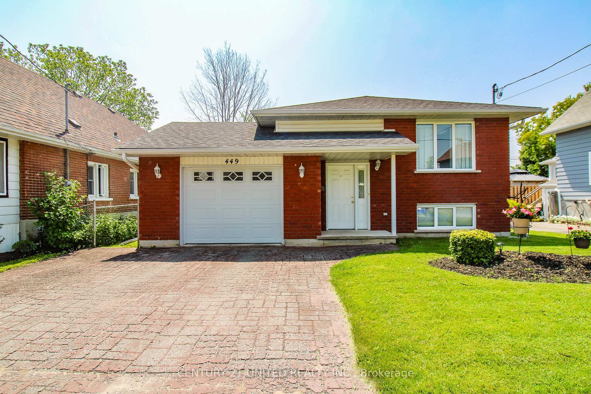 Photo de la propriété: 449 King George Street ON K9J 1S2
