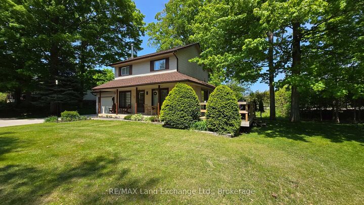 924 Tanglewood Drive  Huron-Kinloss ON N2Z 2X3 photo