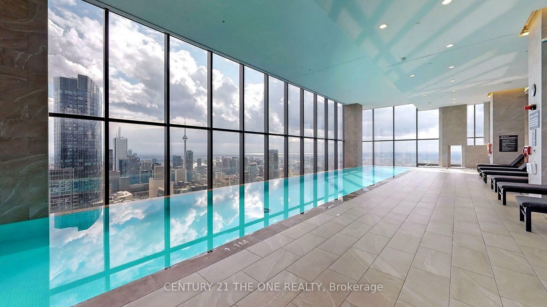 7 Grenville Street 2411  Toronto ON M4Y 0E9 photo