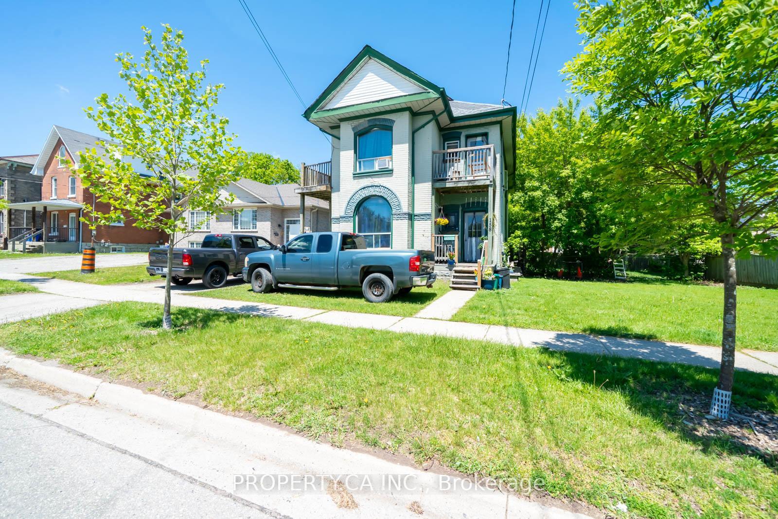 Property Photo: 158 Wellington Street ON N3S 3Y7