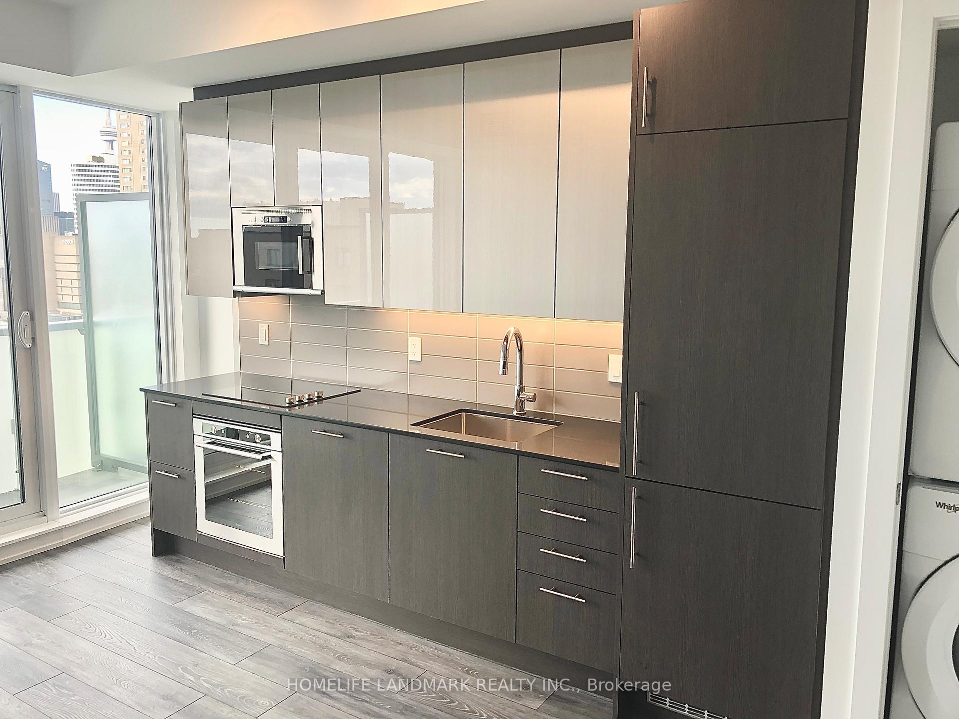 Property Photo:  403 Church Street 1413  ON M4Y 0C9 