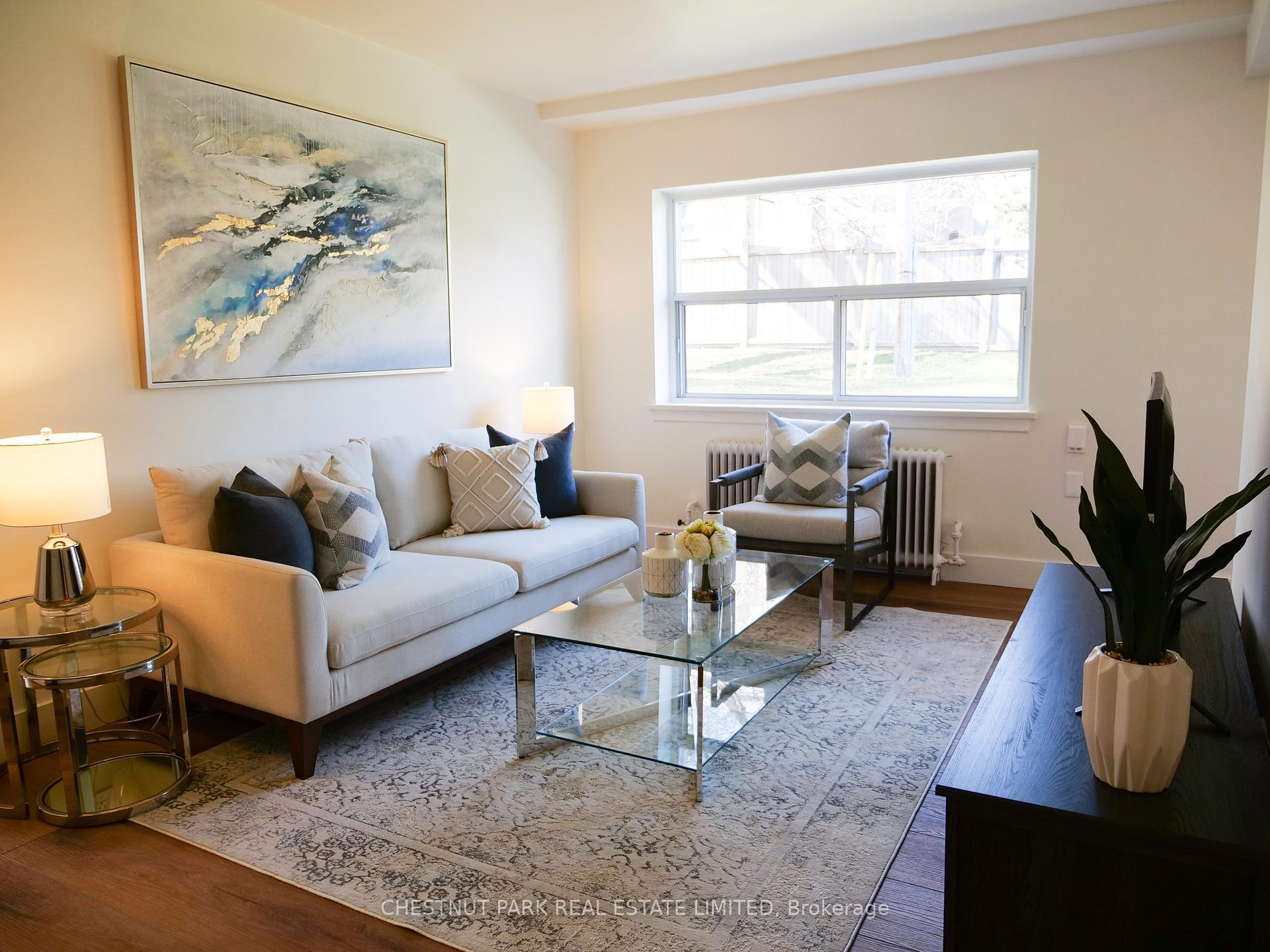 Property Photo: 4 Wingreen Court 3 ON M3B 1B9