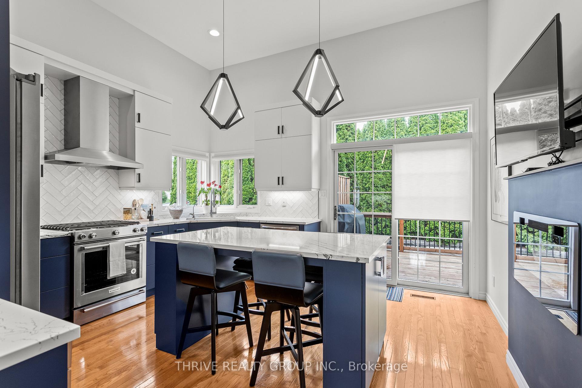 Property Photo:  6 Cadeau Terrace 12  ON N6K 4W6 