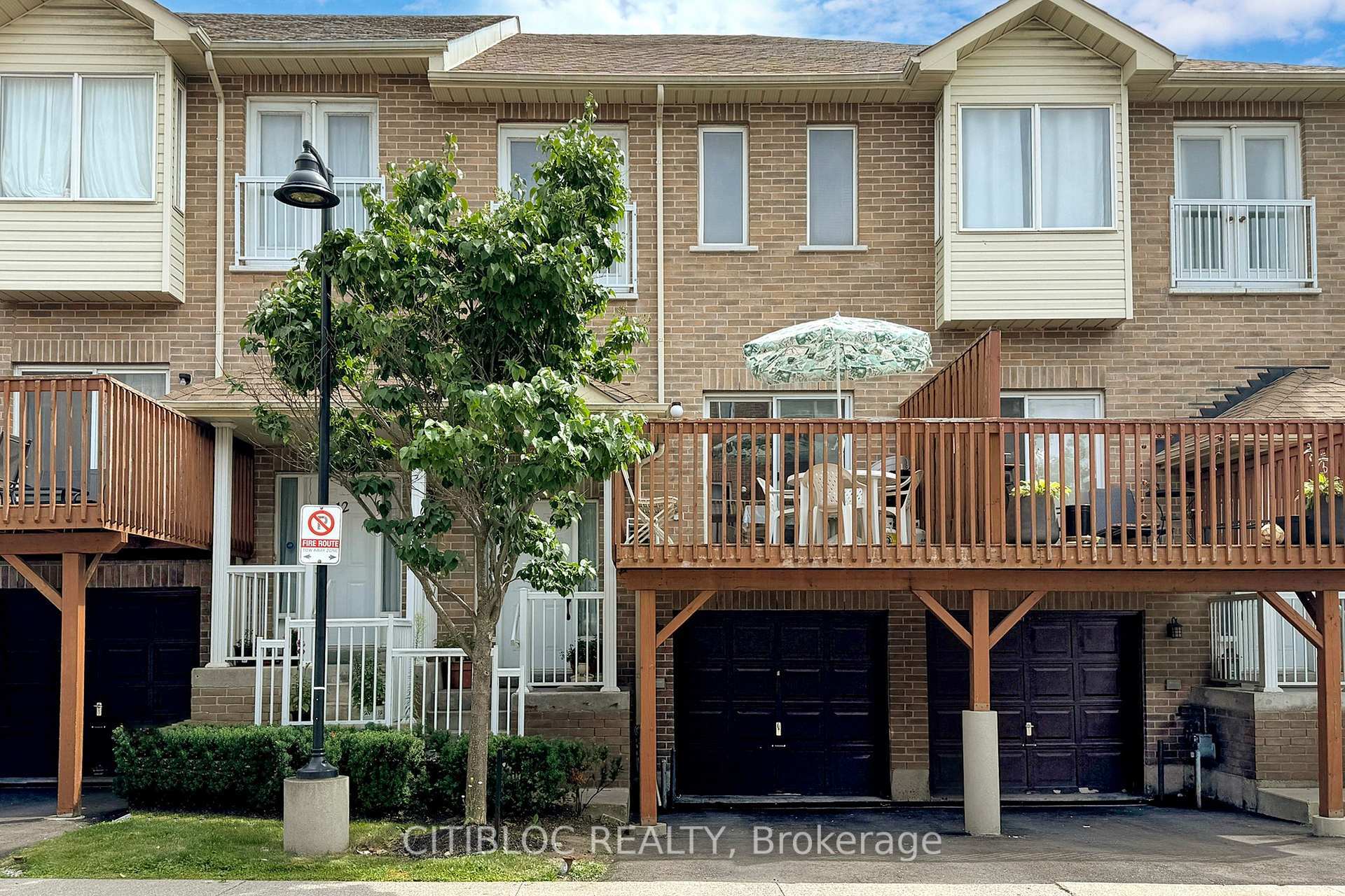 Property Photo: 3029 Finch Avenue W 13 ON M9M 0A2