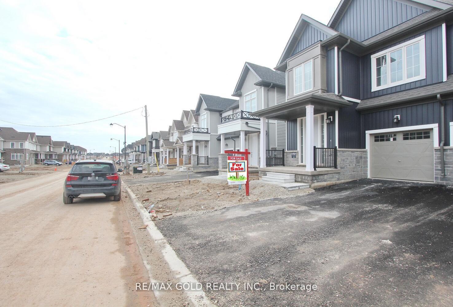 Property Photo: 127 Molozzi Street ON N0B 1T0