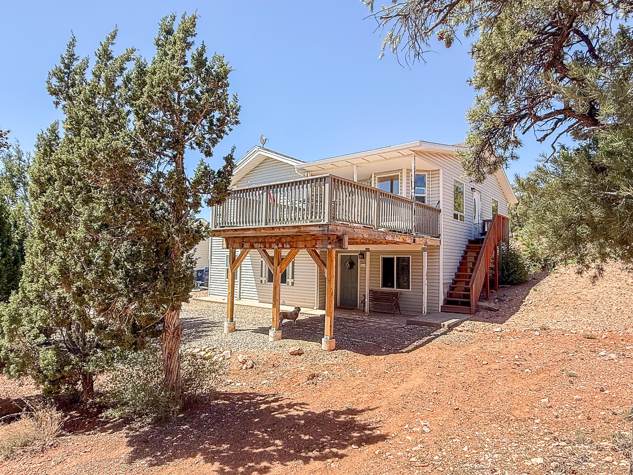 425 E Mule Deer Rd  Central UT 84722 photo