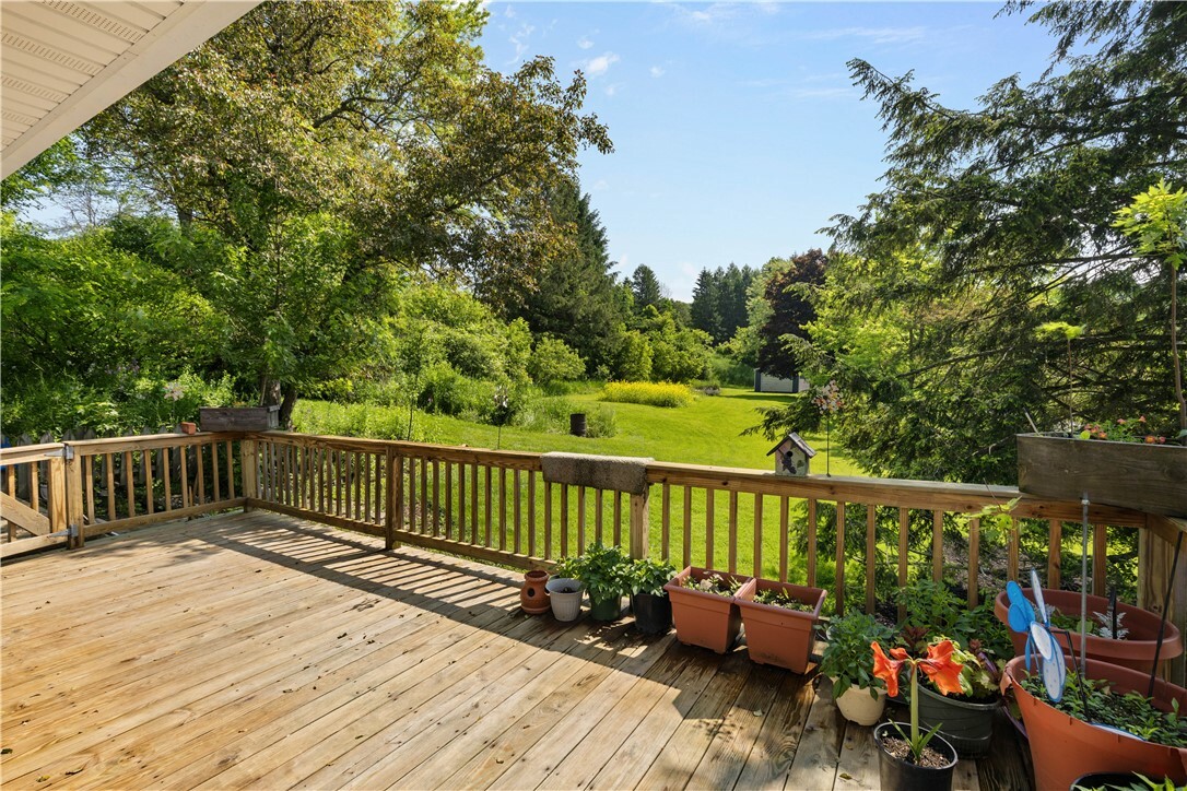 Property Photo: 8471 Alpaugh Road NY 14572