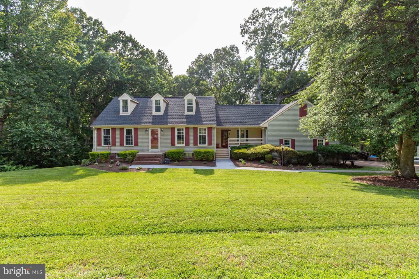 Property Photo: 1550 Clover Drive VA 22407