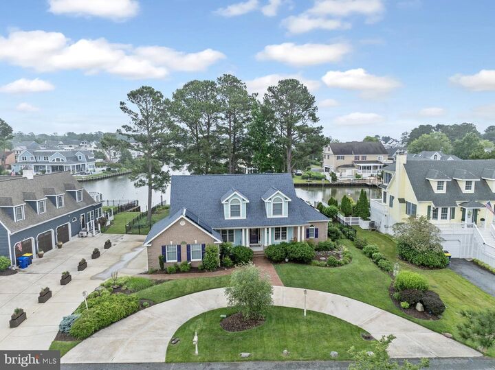 Property Photo: 10 Lands End DE 19971