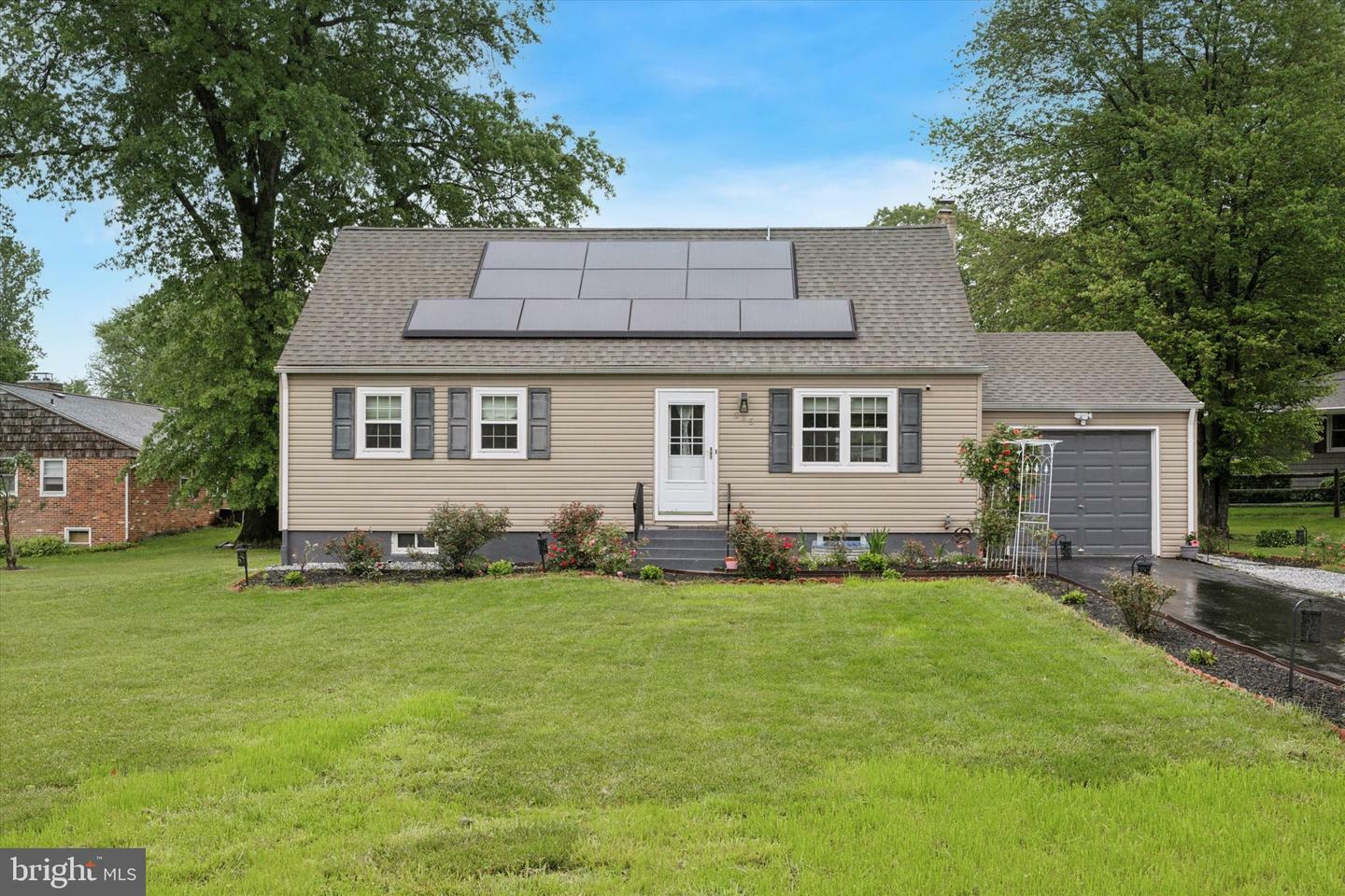 315 Oak Ln W  Exton PA 19341 photo