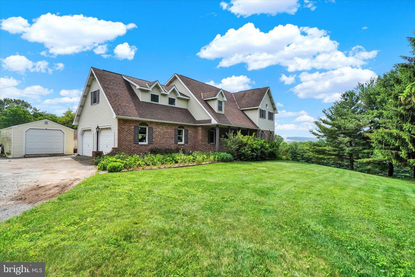Property Photo: 1646 Mill Road PA 17360