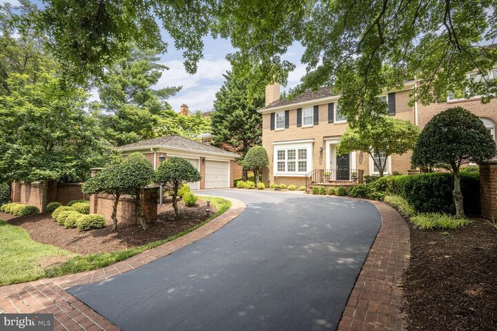 Property Photo: 8329 Turnberry Court MD 20854