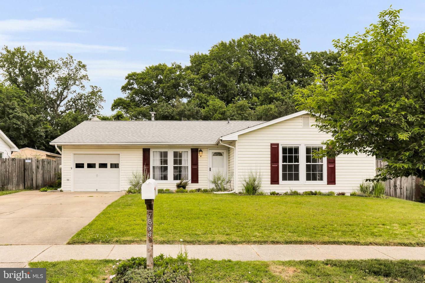 Property Photo: 7853 Citadel Drive MD 21144