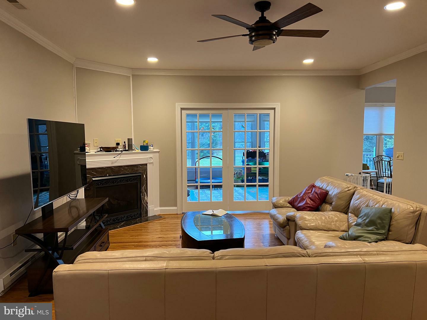 Property Photo: 8237 Hickory Drive VA 22485