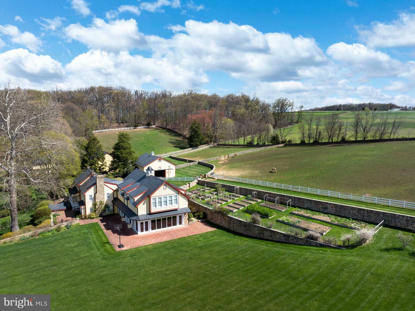 Property Photo:  9981 Douglas Road  PA 17356 