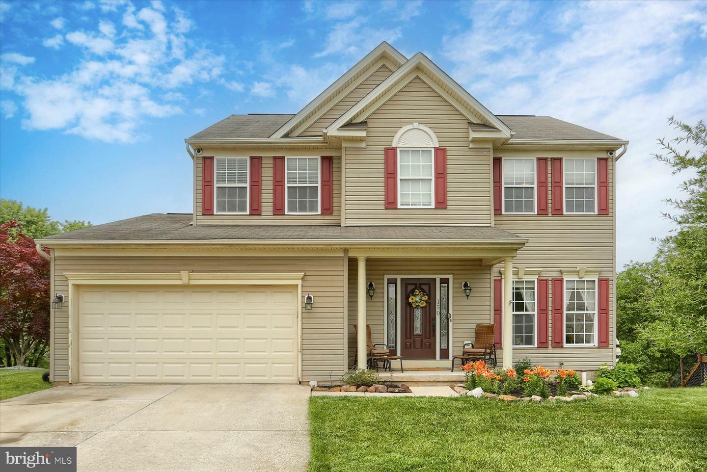 150 Hunter Creek Drive  York PA 17406 photo