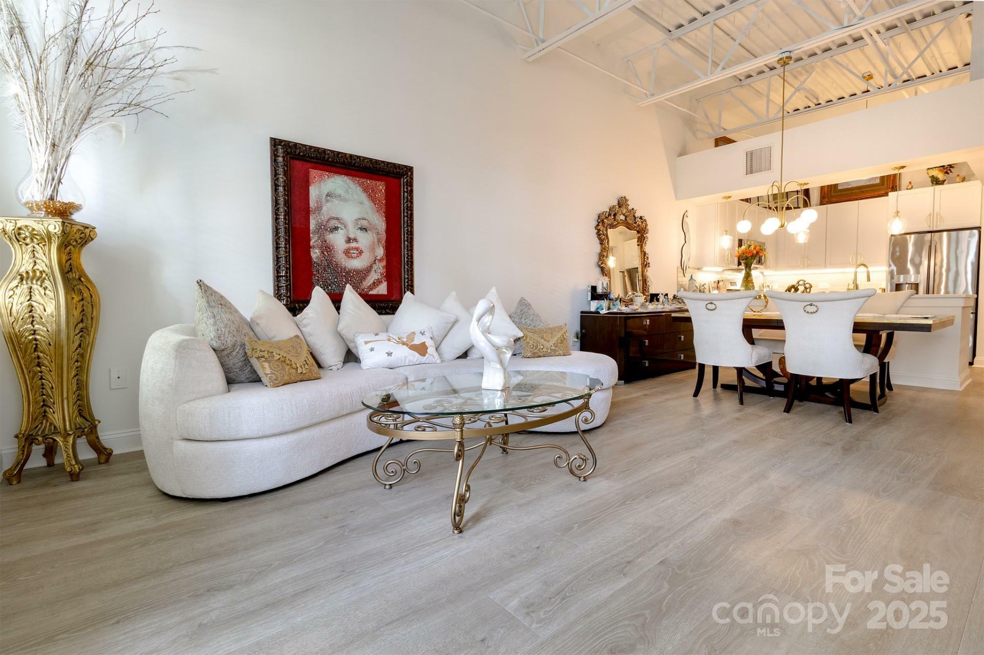 Property Photo:  720 Governor Morrison Street 221  NC 28211 