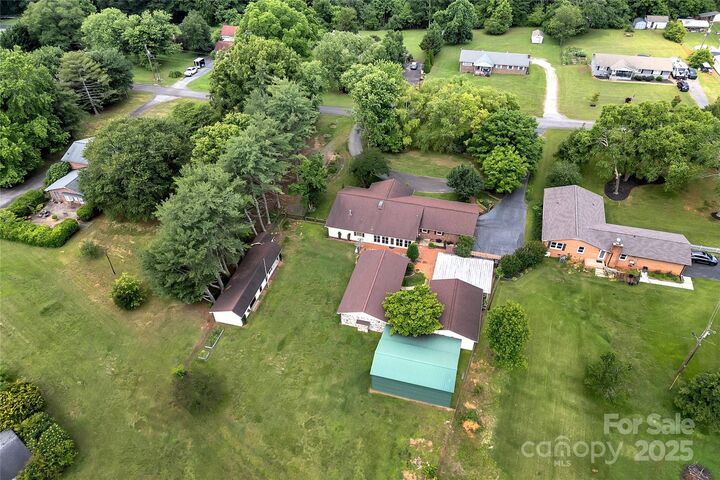 Property Photo: 268 Margate Circle SC 29323