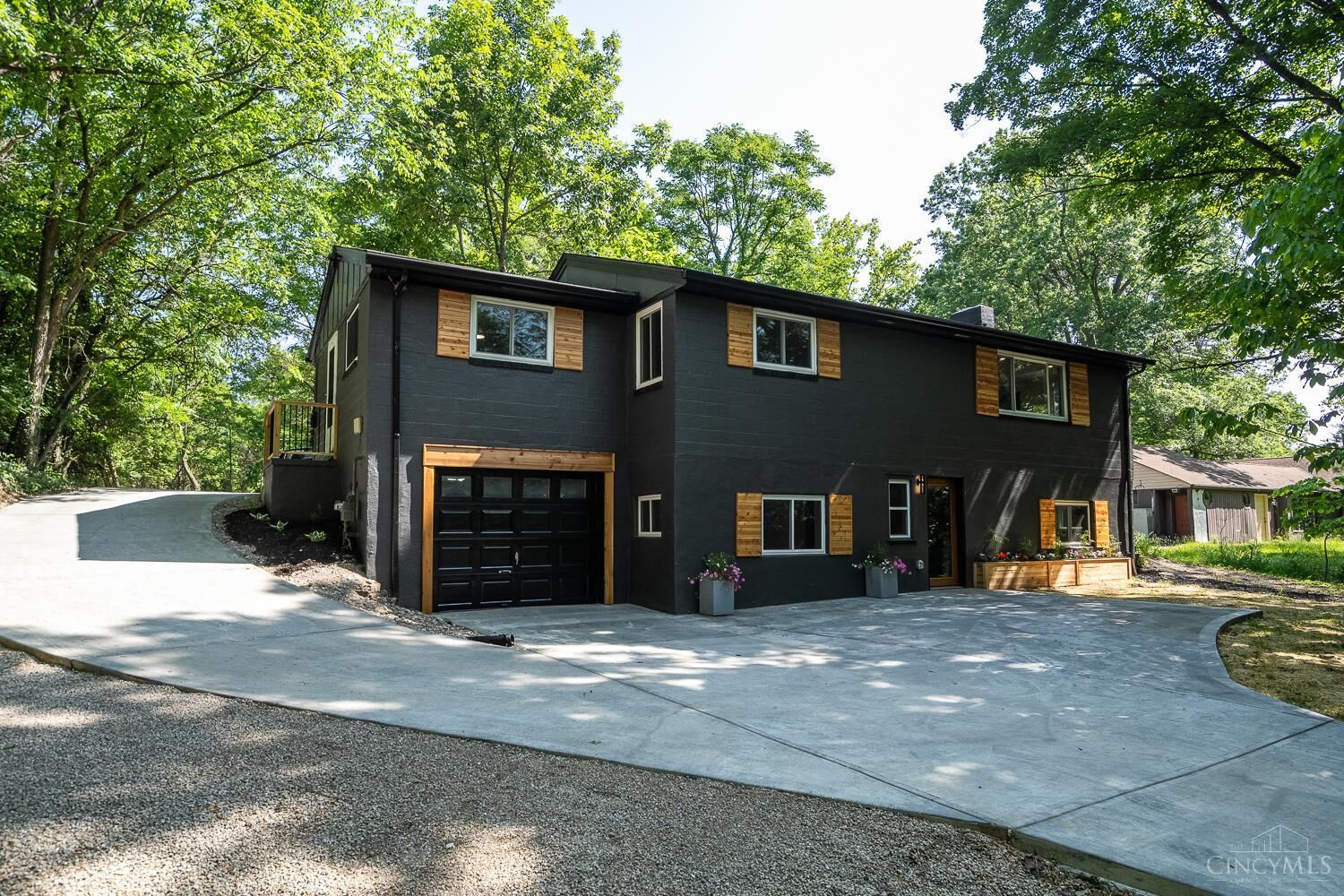 Property Photo: 6452 Corbly Road OH 45230