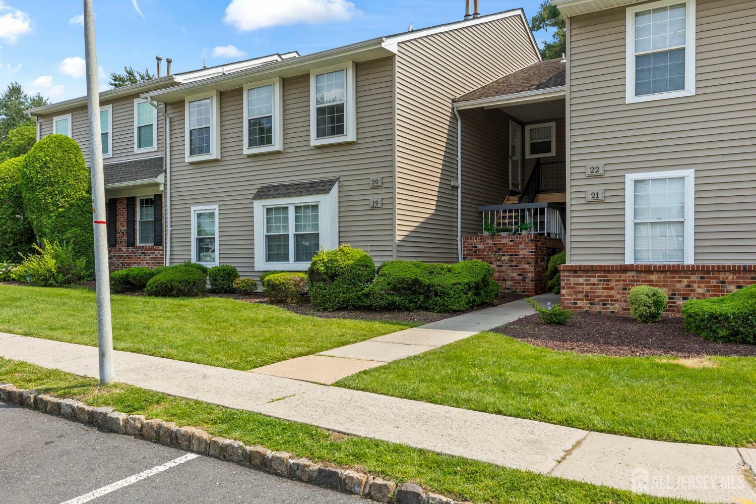 20 Lindsey Circle 20  Old Bridge NJ 08857 photo