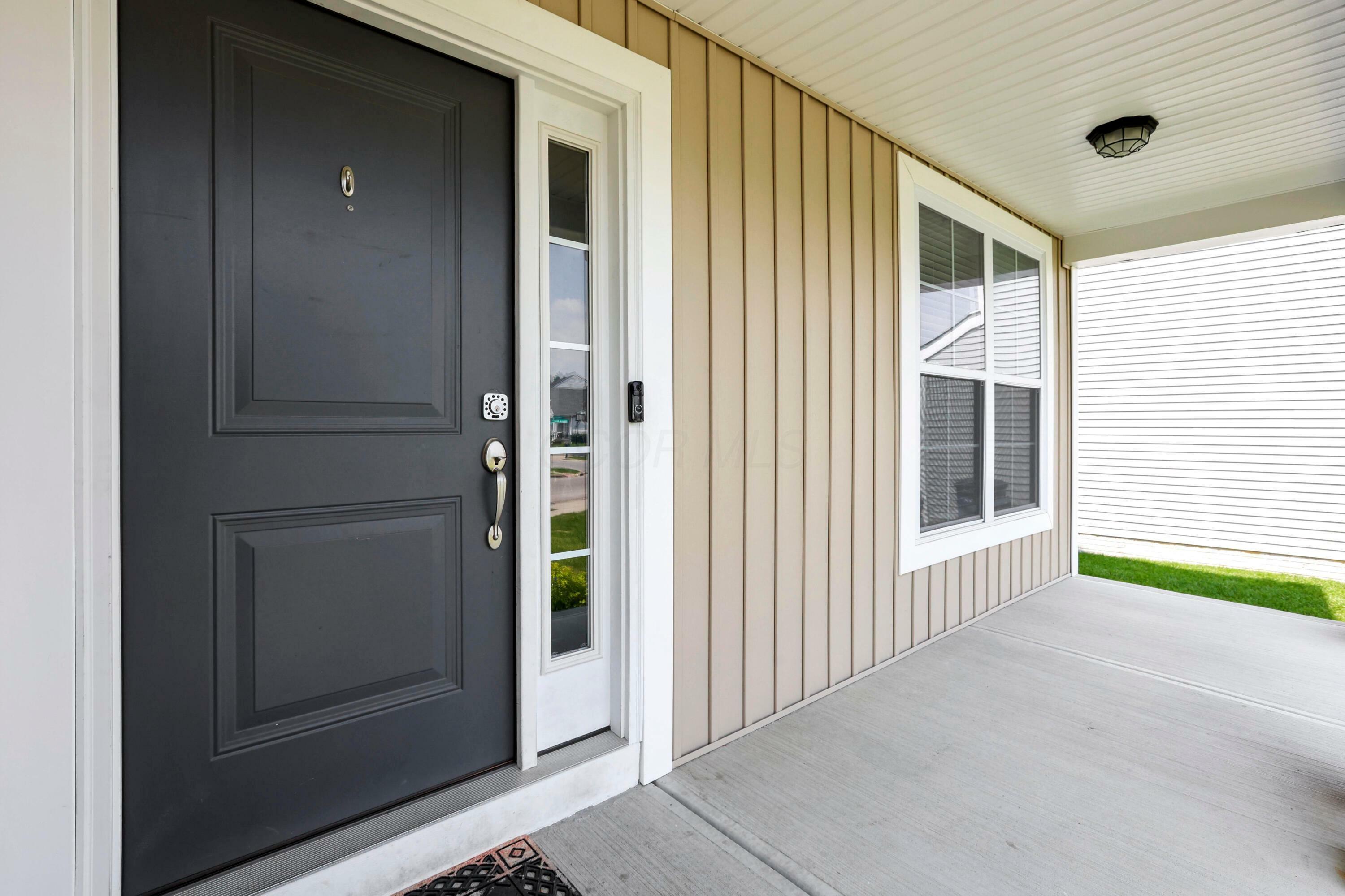 Property Photo:  8601 Crooked Maple Drive  OH 43004 
