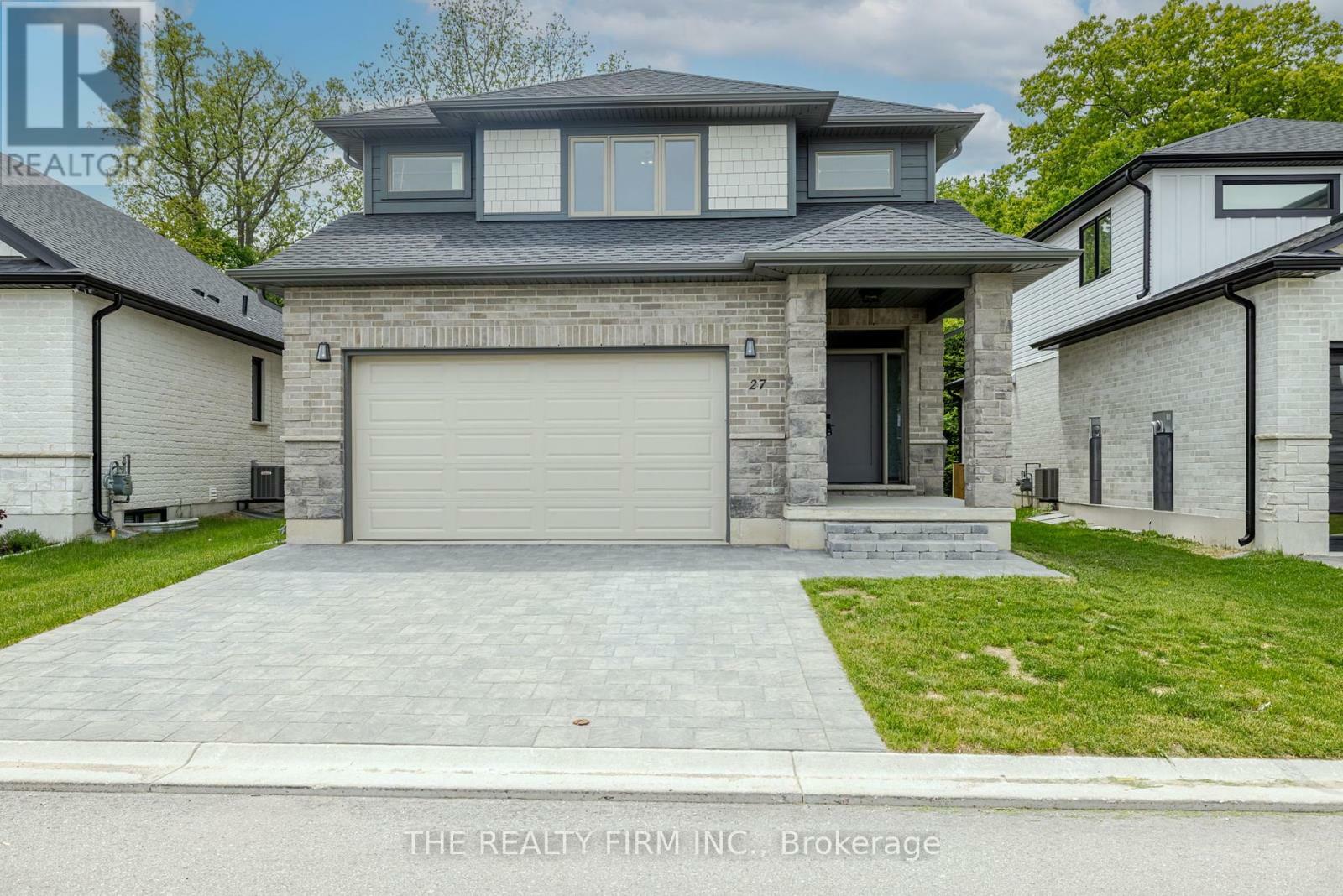 Property Photo: 22701 Adelaide Road 27 ON N0L 1W0