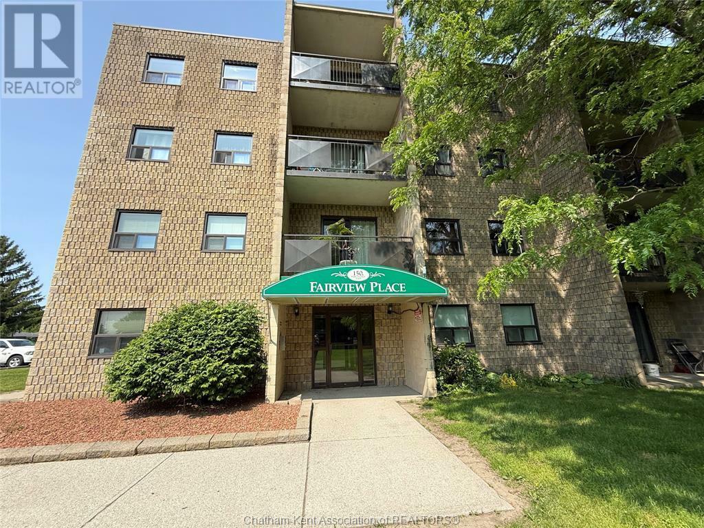 150 Park Avenue 304  Chatham ON N7M 3V6 photo