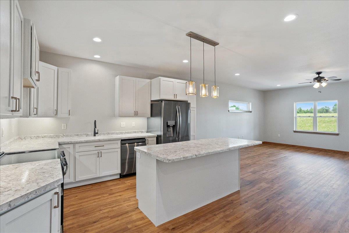 Property Photo: 740 Joann'S Circle WI 54451
