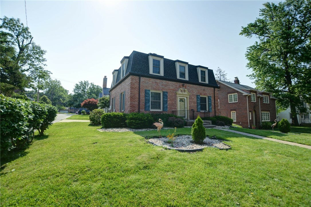 Property Photo: 164 S Linden Avenue IL 62522