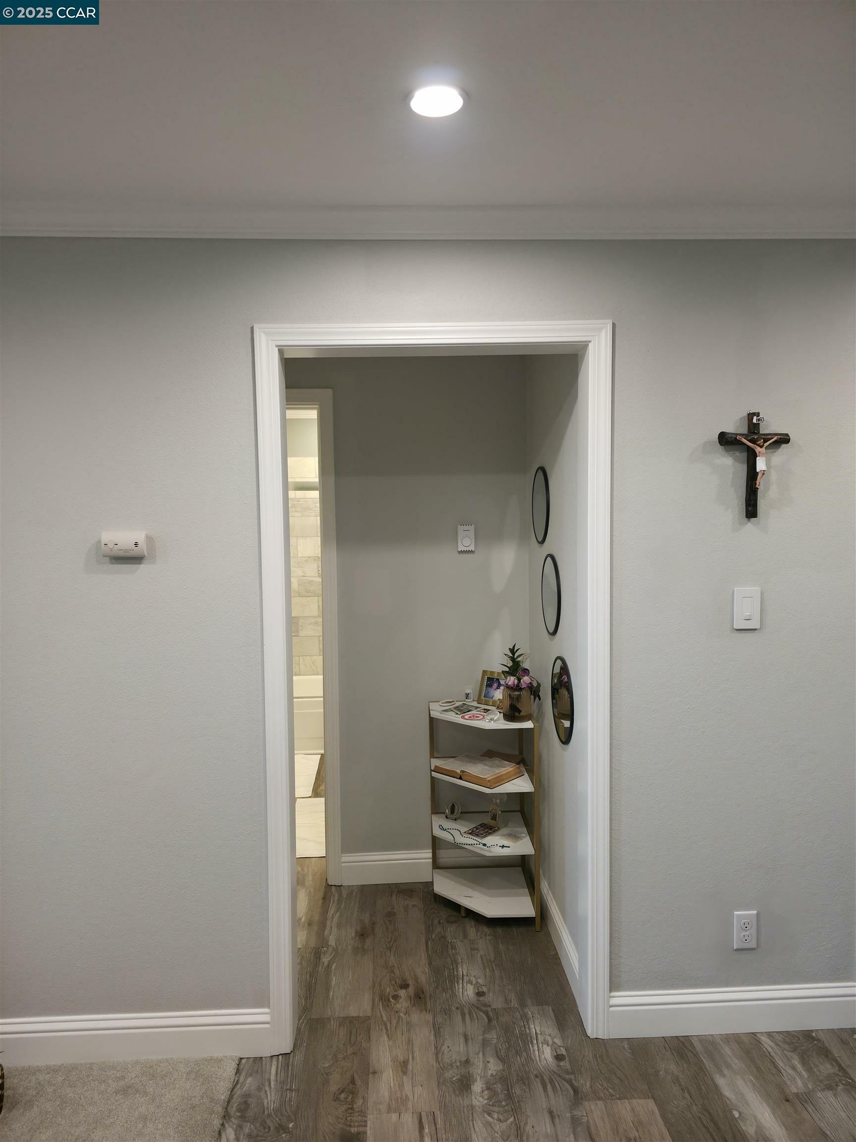 Property Photo: 2300 Laguna Cir B CA 94520