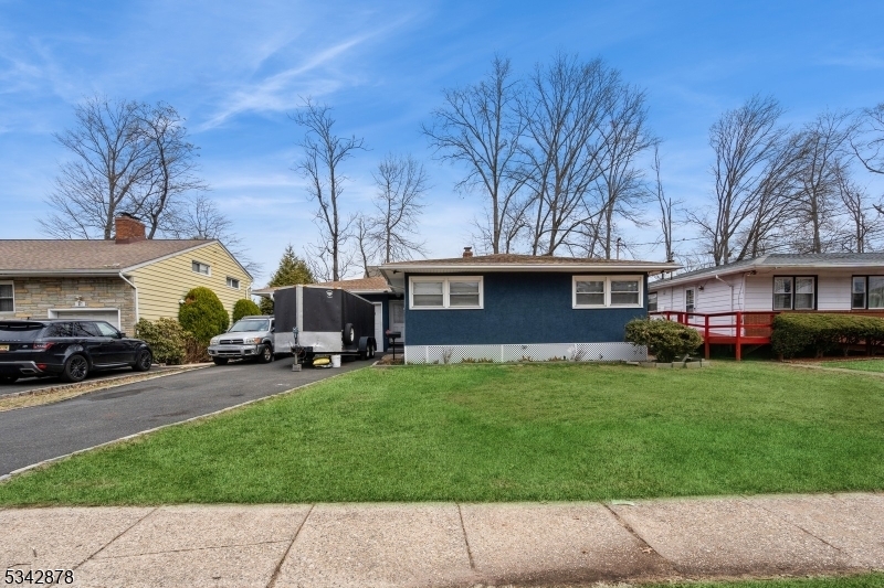 221 Douglas Rd  Roselle Boro NJ 07203 photo