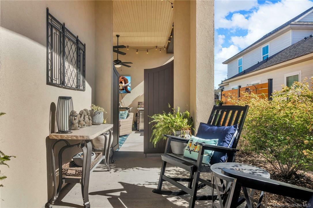 Property Photo: 5813 Crape Court LA 70605