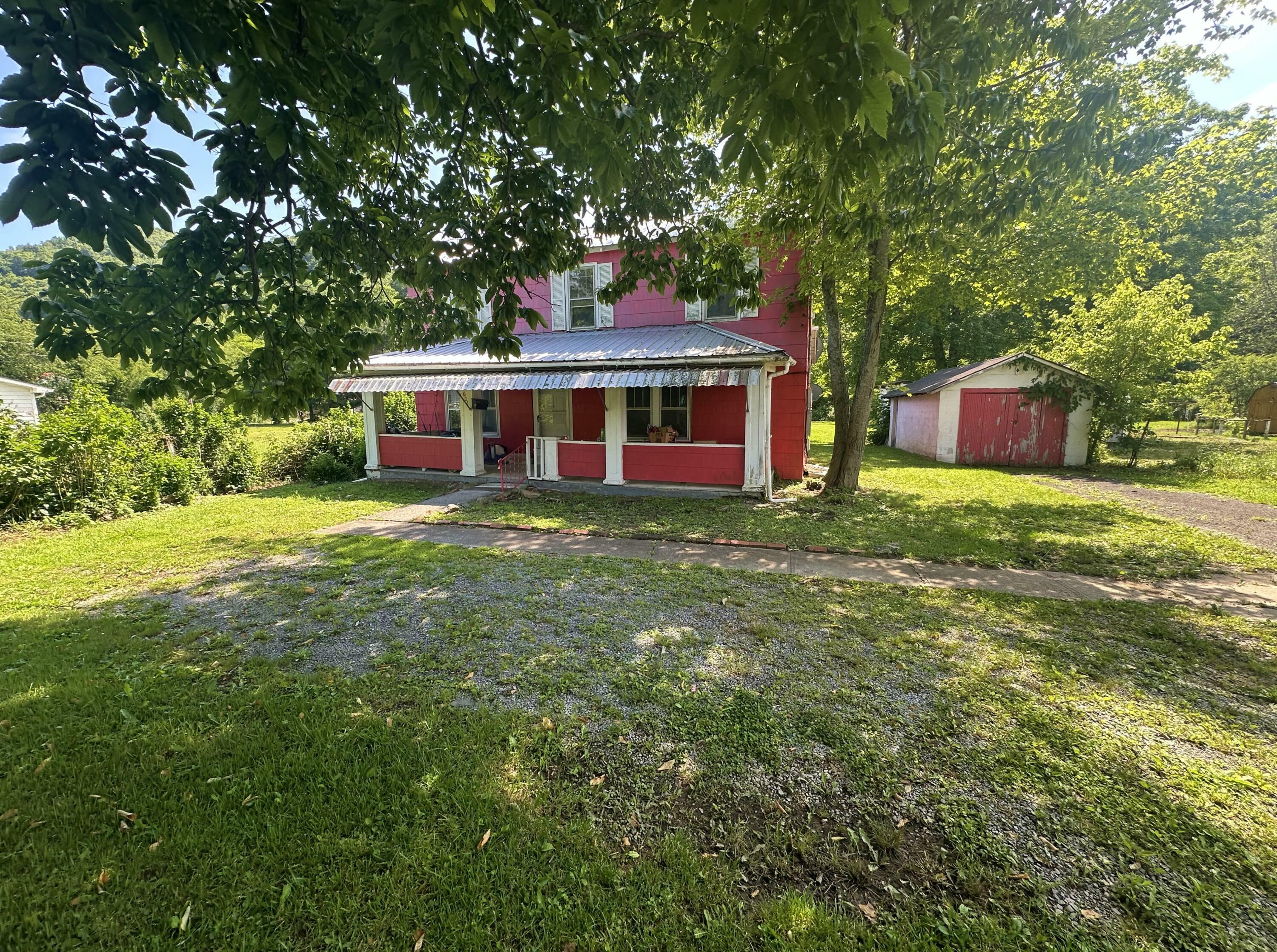 Property Photo: 696 Tuckahoe Rd WV 24986