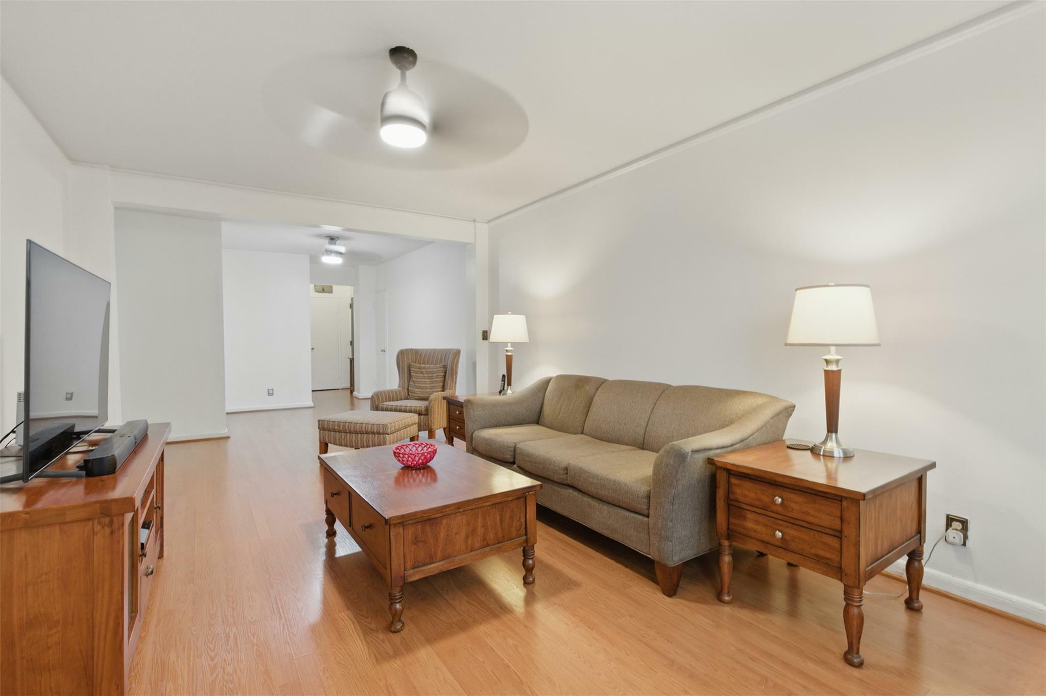 Property Photo:  70 Sherman Avenue 2G  NY 10705 