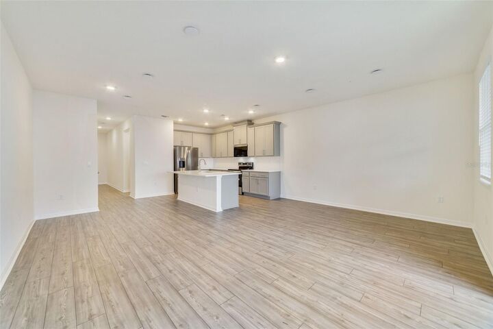 Property Photo:  1689 Greenleaf Woods Cove  FL 32765