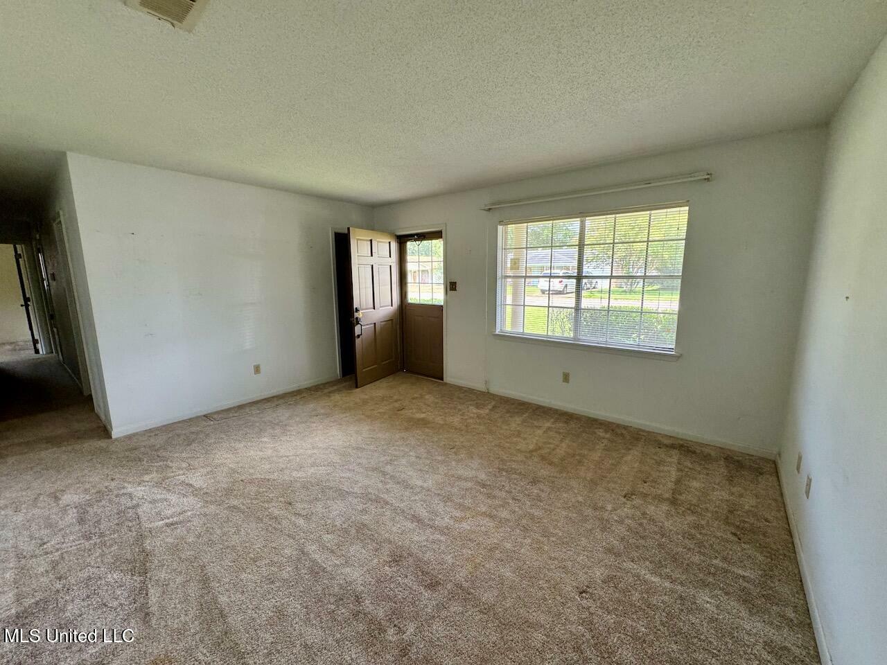 Property Photo: 44 Pembrook Circle MS 39503