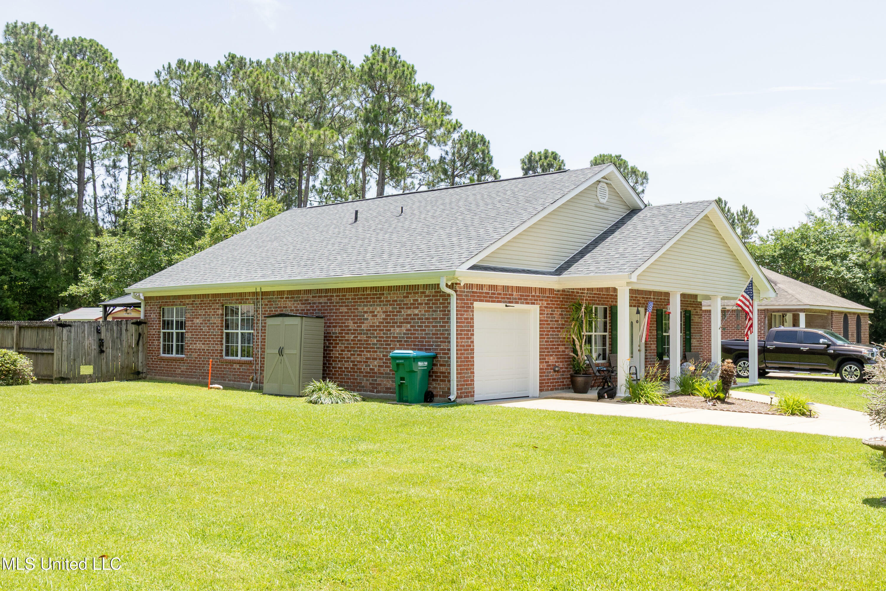 Property Photo: 1720 Barracuda Drive MS 39553