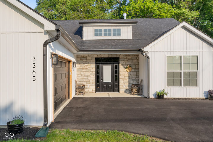 Property Photo: 3365 Riverside Drive IN 47203