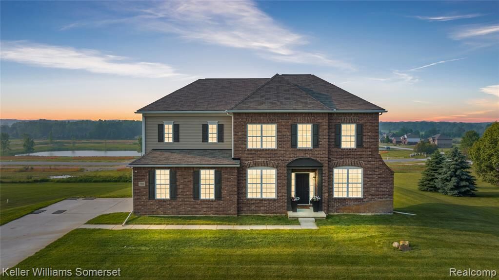 Property Photo: 7305 Hillside MI 48003 8940