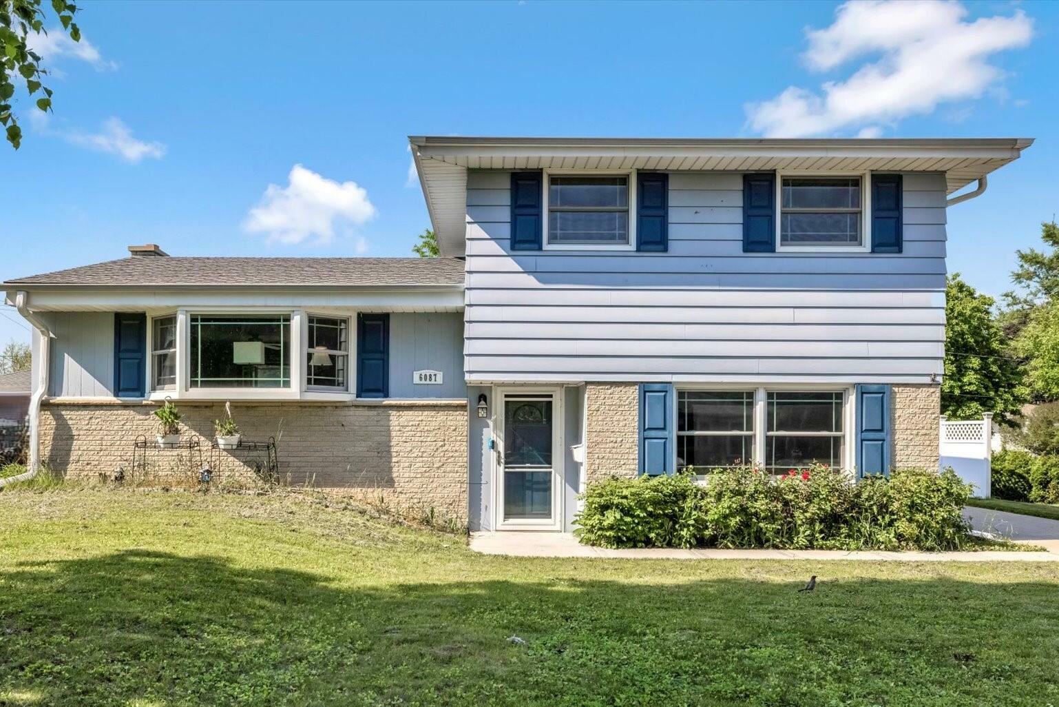 Property Photo: 6087 Oakwood Ln WI 53129