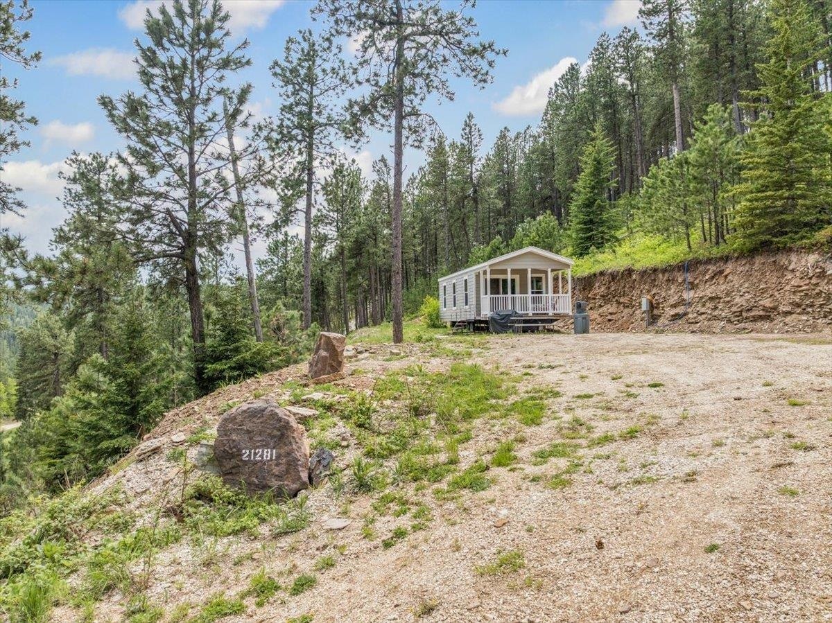 Property Photo: 21281 Hidden Treasure Lane SD 57732