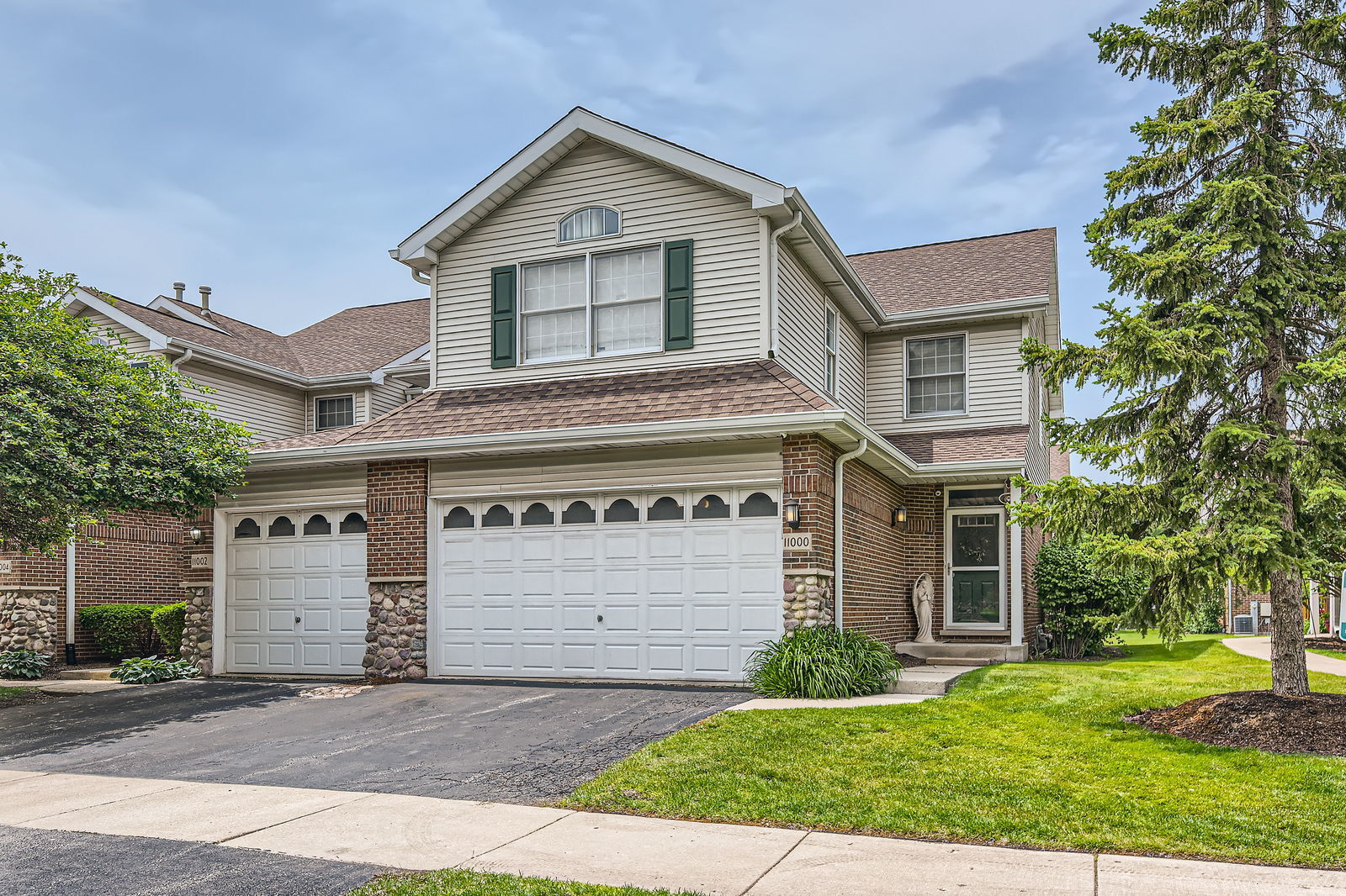 Property Photo:  11000 Deblin Lane  IL 60453 