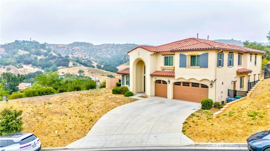 Property Photo: 1189 Canyon Glen Road CA 91709