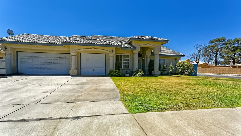Property Photo: 14385 Del Amo Drive CA 92392
