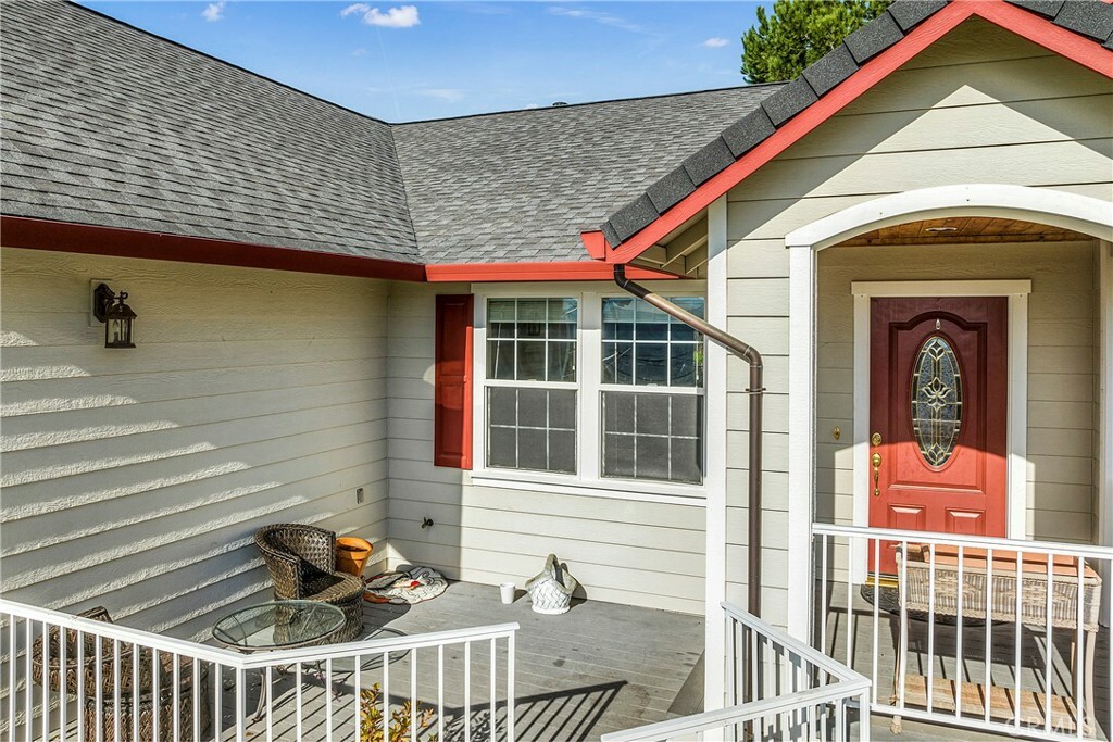 Property Photo: 18920 Stonegate Road CA 95467