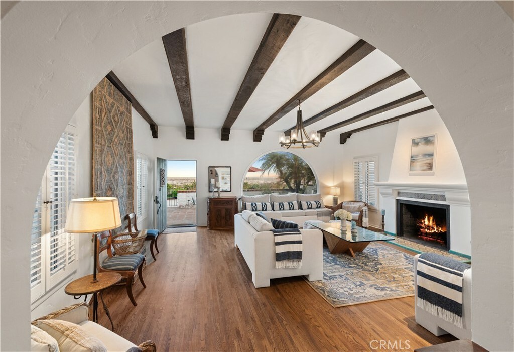 Property Photo:  1305 E Balboa Boulevard  CA 92661 