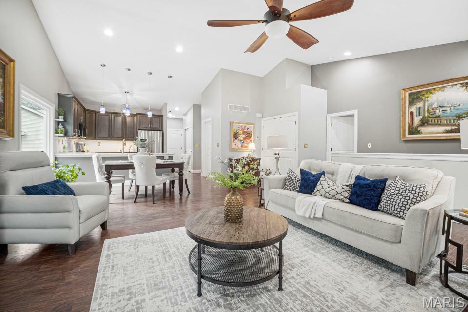 Property Photo:  1042 Windsor Crest Court  MO 63376 