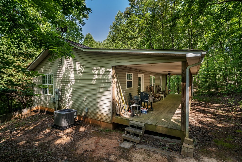 Property Photo: 191 Barker Lane GA 30560
