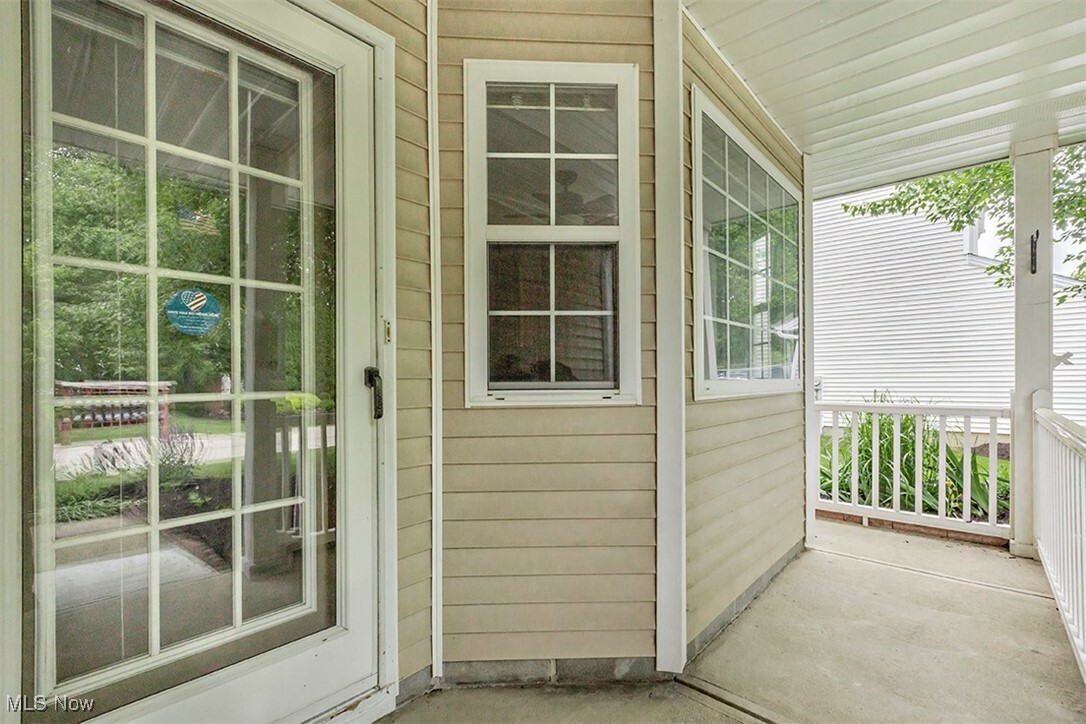 Property Photo: 3840 Dartford Lane OH 44256